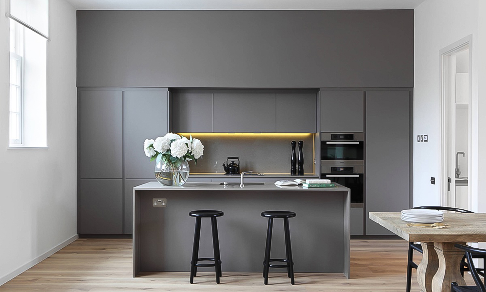Modern Kitchen Cabinet with Lacquer Finish Smart Storage Adjustable Drawers and Island Units for Home Living
